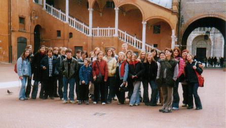 ferrara-ispred_gradske_vijecnice