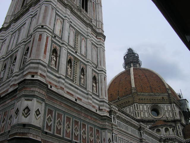 Duomo-kupola_i_zvonik.jpg